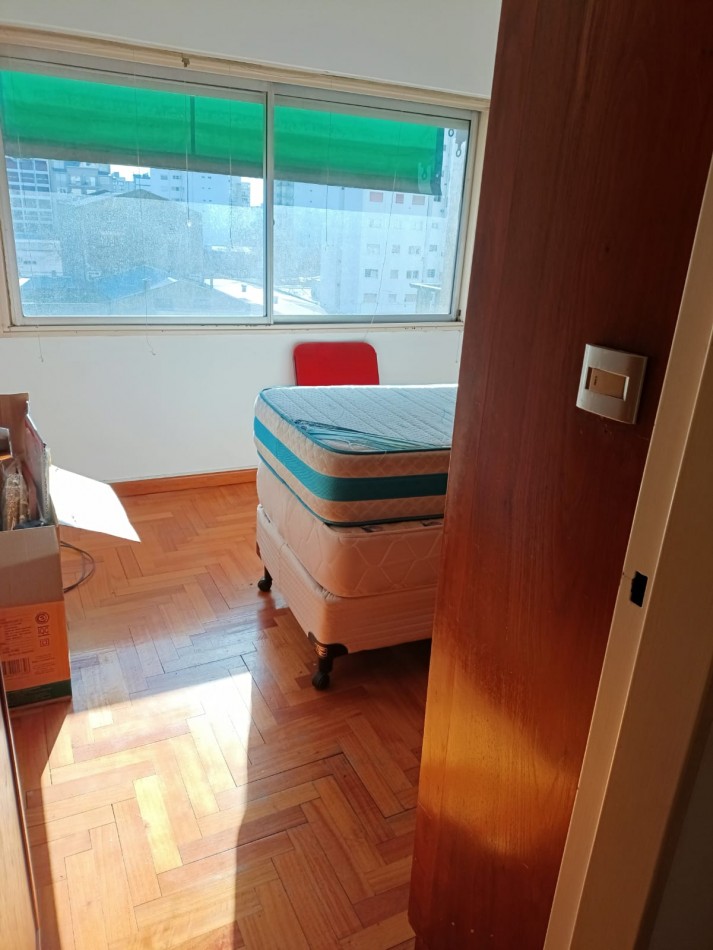 Depto. 2 ambientes a la calle con balcon en Macrocentro Jujuy y Belgrano !!!!