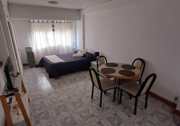 Alquiler depto. de 1 ambiente 2° piso Por escalera Chauvin !!!