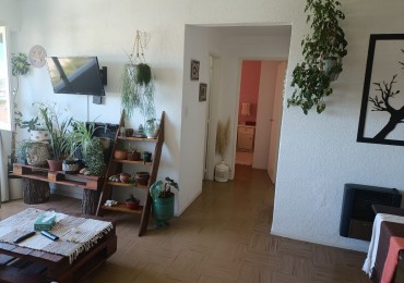 Hermos Departamento de 3 ambientes amplios muy LUminoso en LIbertasd al 5500 con espacion cochera y parque cerrado con rejas