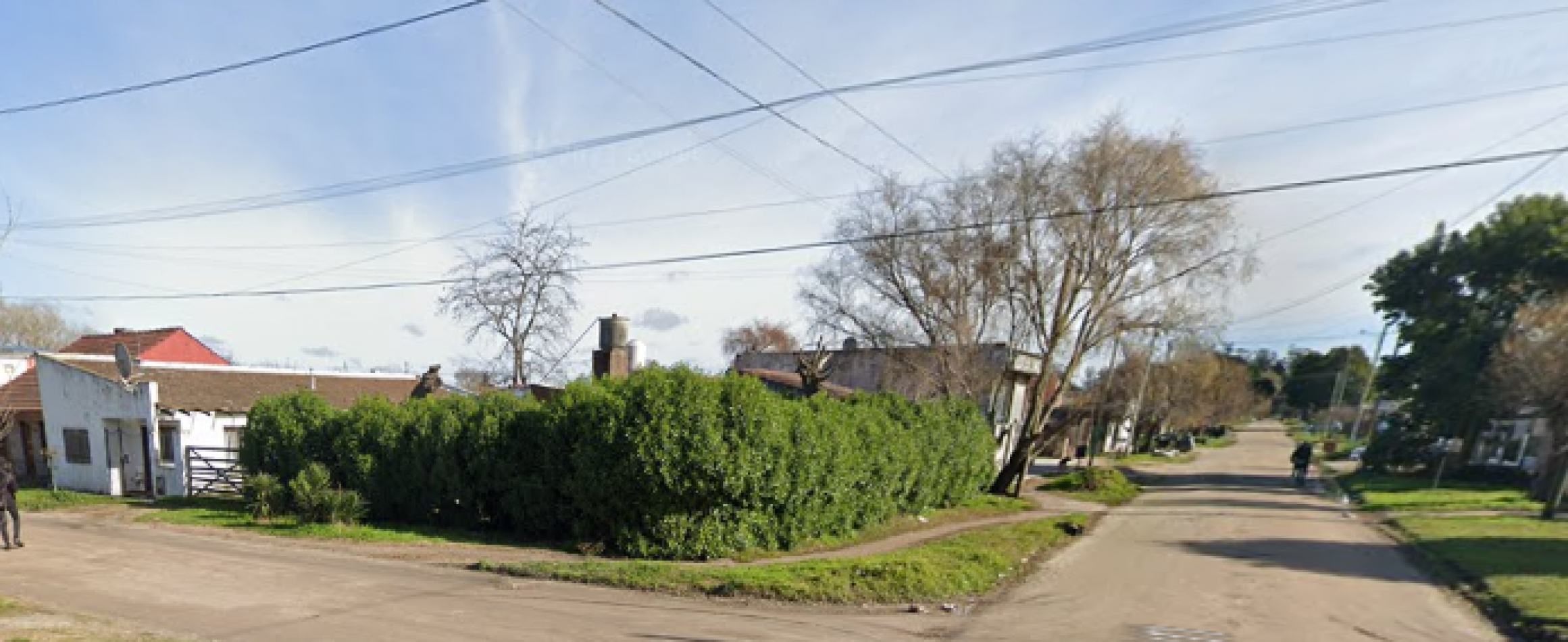 CASA AMB.VARIOS MAS LOTE LINDERO, BARRIO SANTA ROSA DE LIMA