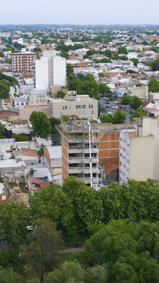 EDIFICIO EN POZO,  2  Y  3 AMB.CON O SIN COCHERA. BARRIO SAN JOSE, 48 CUOTAS EN PESOS!!